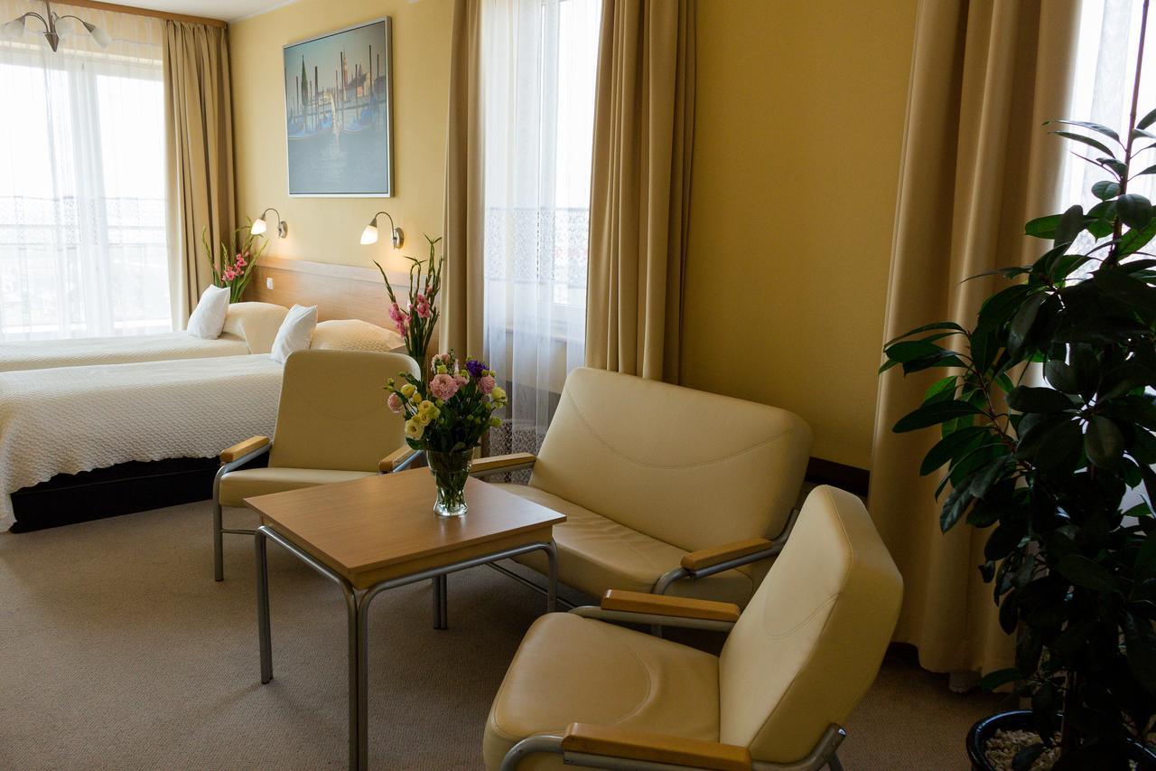 Wm Hotel System Sp. Z O.O. Krakow Ngoại thất bức ảnh