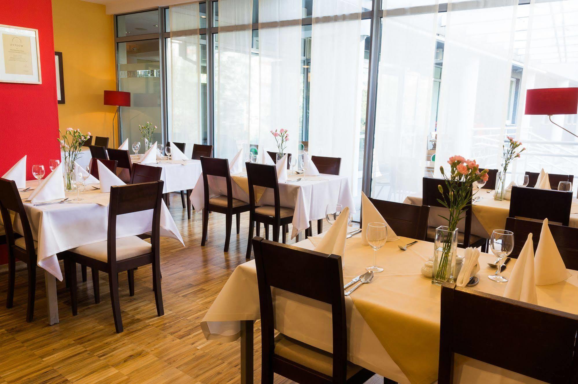 Wm Hotel System Sp. Z O.O. Krakow Ngoại thất bức ảnh